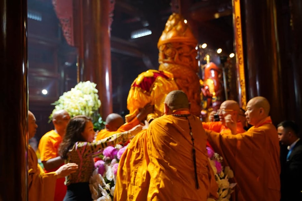 xaloiphattaichuapgucson_chuaphucsonbacgiang_xaloiphat_nguoiphattu (5).jpg